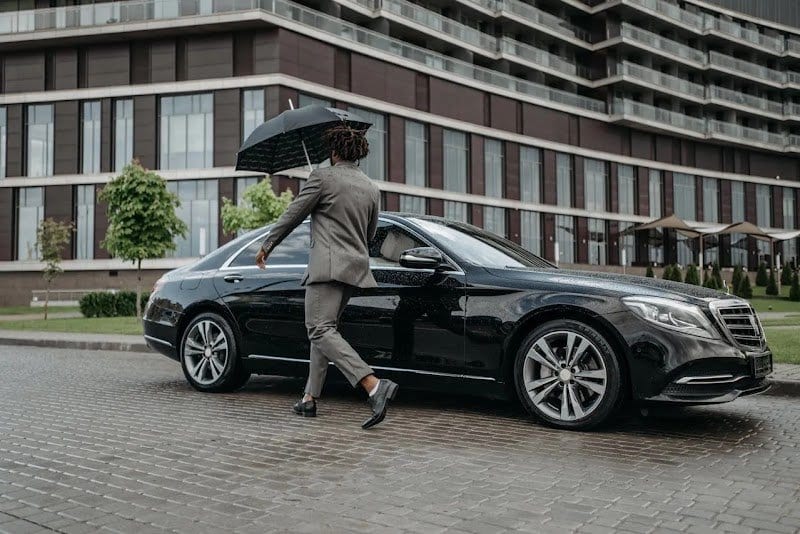 First Class Chauffeurs photo 3