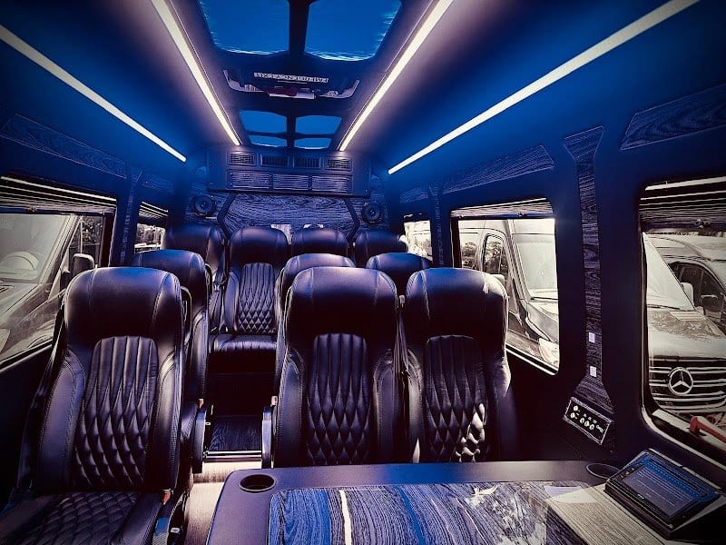 Frontline Limo Transport Black Car Service photo 4