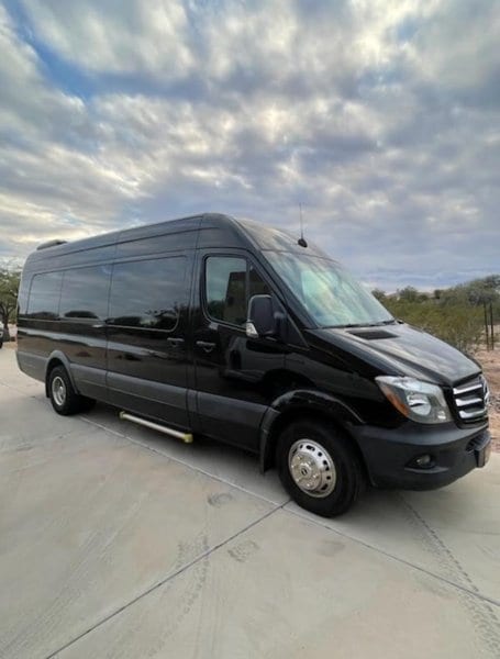 Limo Luxury Ride
