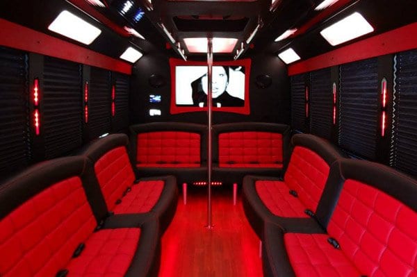 New Star Transportation - Houston Limousine Service photo 3