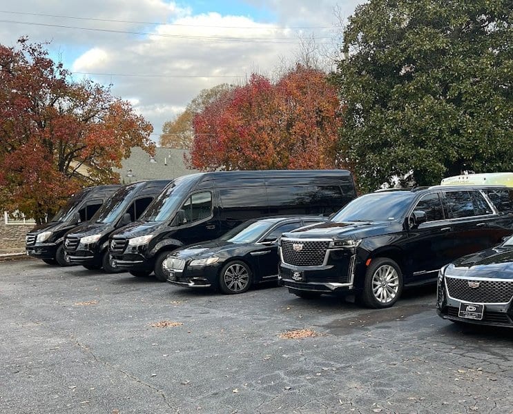 Pickup And Drop Transportation & Limousines photo 4